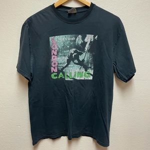 The clash punk band T-shirt